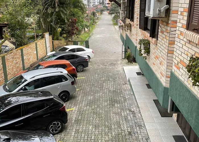 Residencial Ramo de Acácia Apartamento Bombinhas